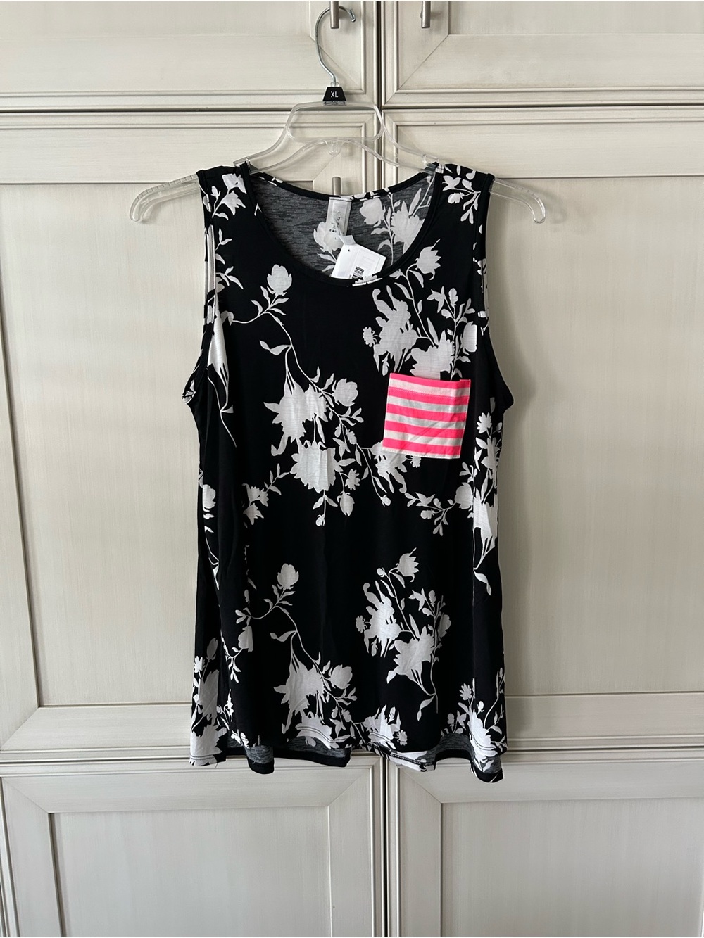 Honeyme Black Floral Tank with Pink Stripe Pocket